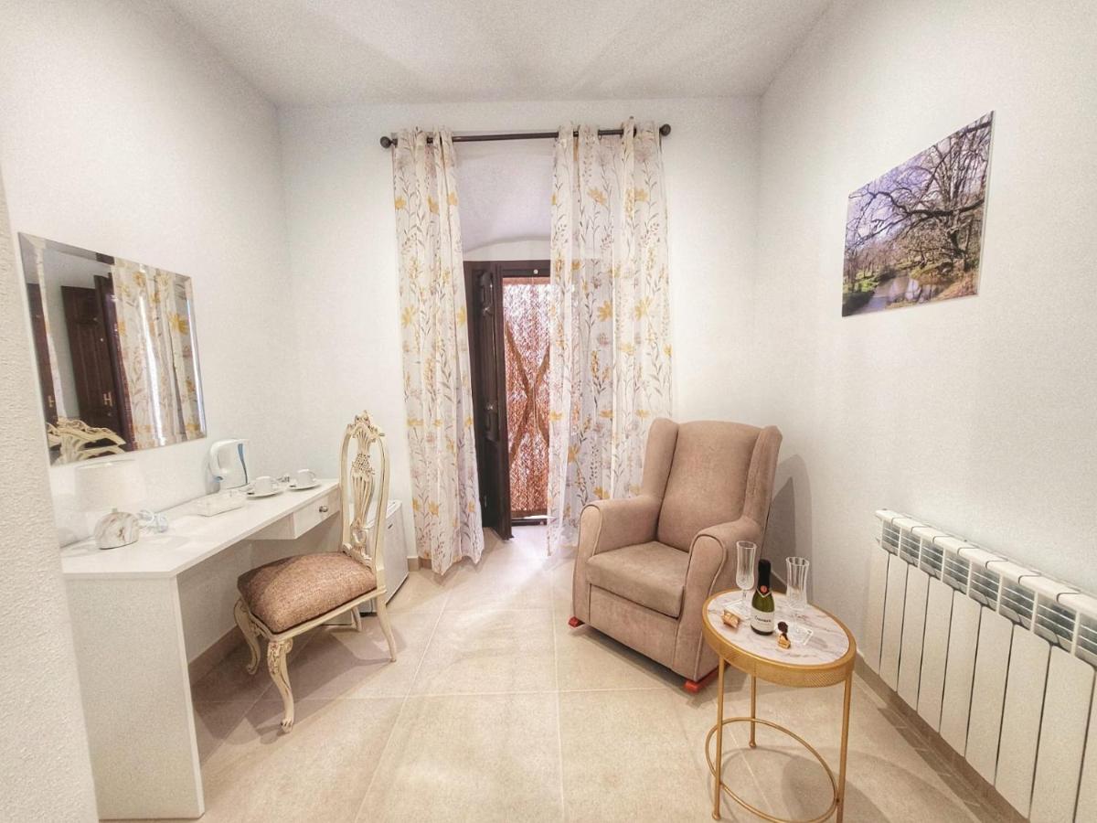Casa Rural "Laplaza23" Herrera del Duque Екстер'єр фото