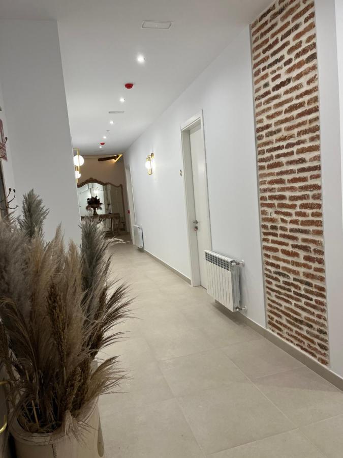 Casa Rural "Laplaza23" Herrera del Duque Екстер'єр фото